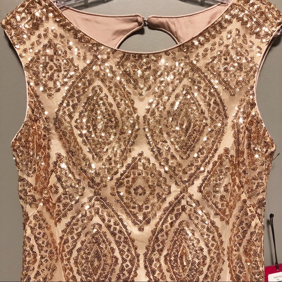 NWT VINCE CAMUTO Sequin Embellished Cocktail Dress - Picture 4 of 7